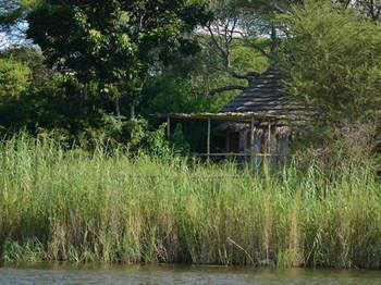 Bakwena Lodge Касане Экстерьер фото